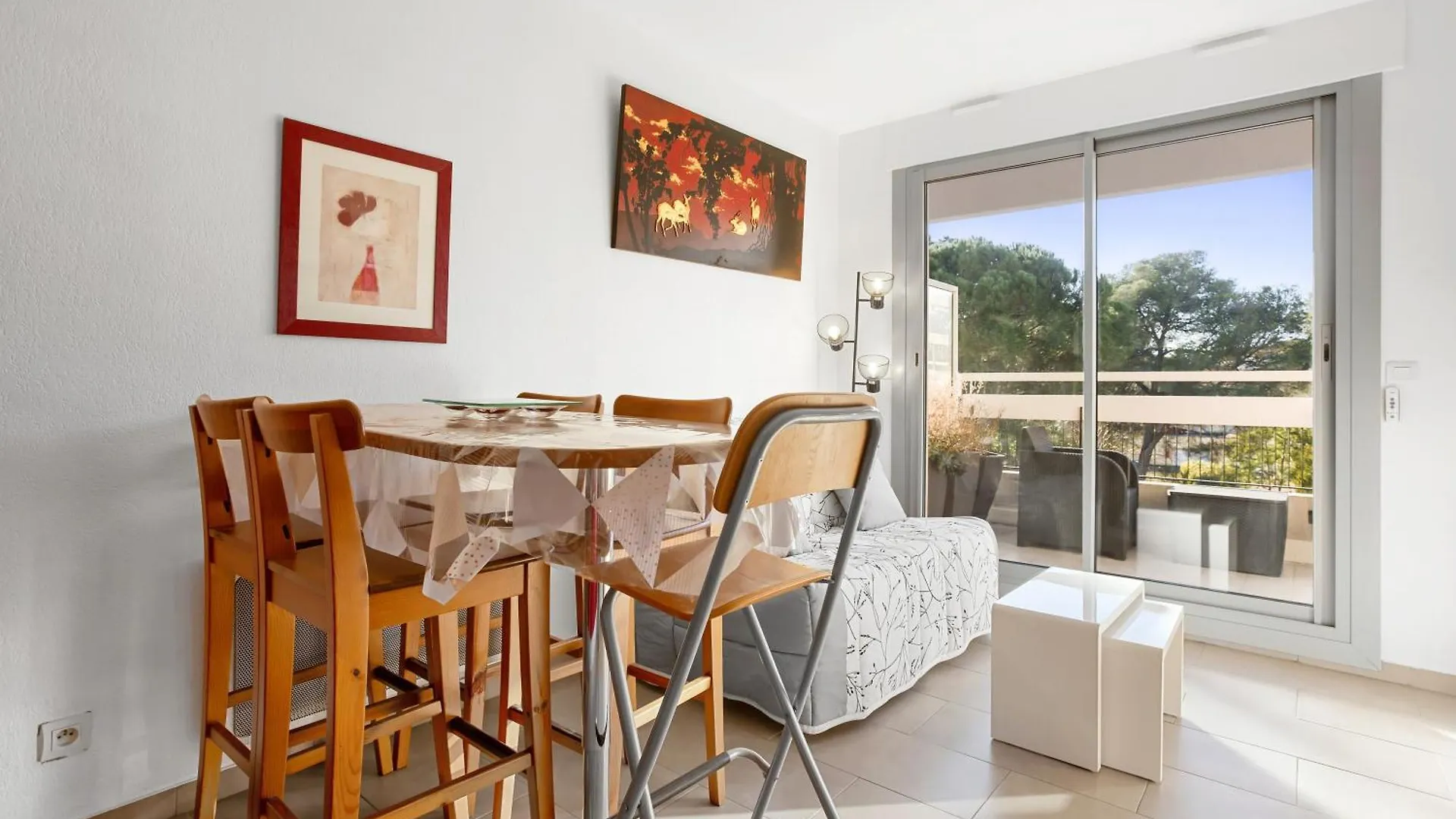 Apartment Appartement Boulouris Saint-Raphael  France